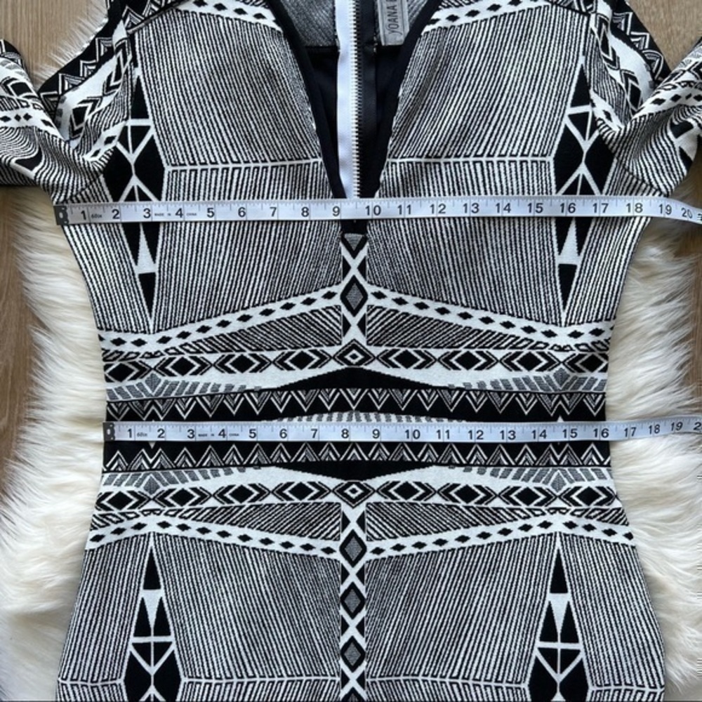 Yoana Baraschi Black & White Patterned Sheath Dress SzL - Picture 4 of 9